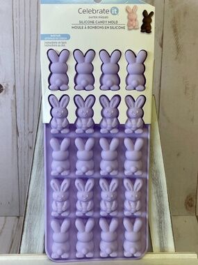 Holiday Silicone Shaped Candy Mold Chocolate Treat Butter Easter Bunny 20 NEW